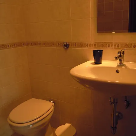 Bed and Breakfast H501 *